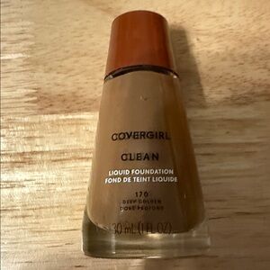 COVERGIRL Liquid Foundation - Deep Golden 170
